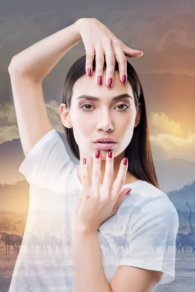 Expressive emotional woman demonstrating her amazing red nails — Stock Photo, Image