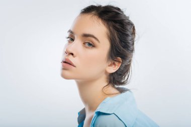 Sevimli kadın adam çeken musing