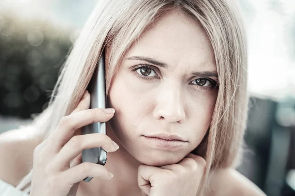 Portrait of a thoughtful young woman — Stock Photo, Image