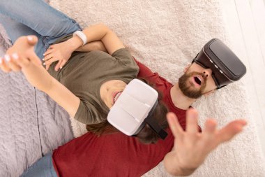 Ürküyor çift nefes kesen Vr hayran