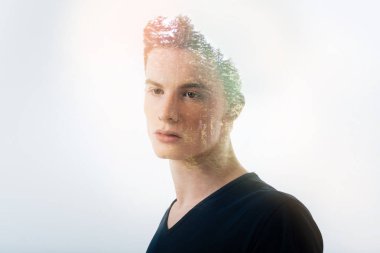 Duran ve hiçbir şey düşünmemeye çalışıyorum huzurlu gencin