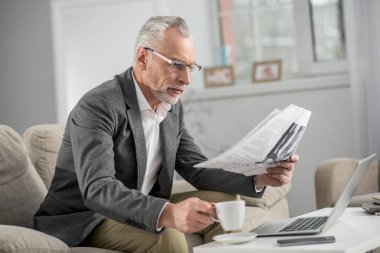 Özenli işadamı gazetede arıyor