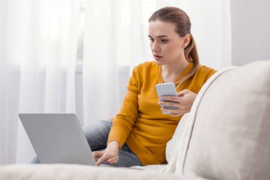 Ciddi güzel işkadını rapor incelenmesi