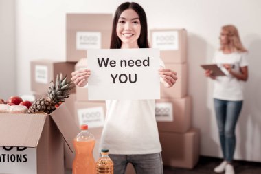 Kağıt fark ile gösteren tür esmer