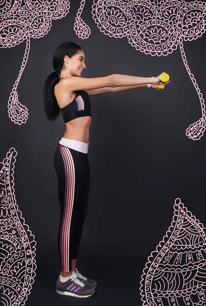 Hardworking Sportswoman Enthusiastic Active Young Sportswoman Feeling Happy While Standing — Stock Photo, Image