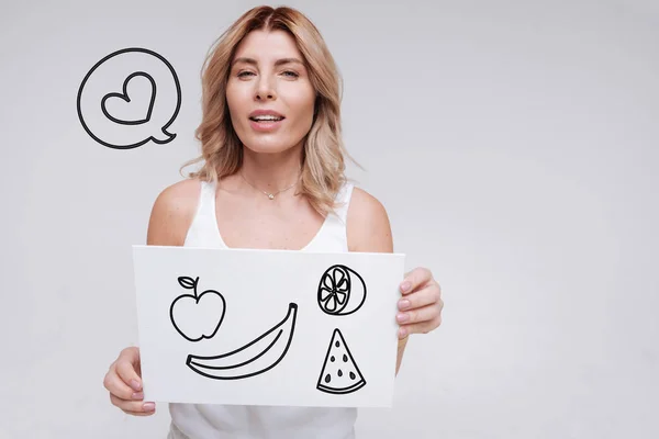 Frisches Obst Fröhliche Junge Frau Die Einen Gesunden Lebensstil Führt — Stockfoto