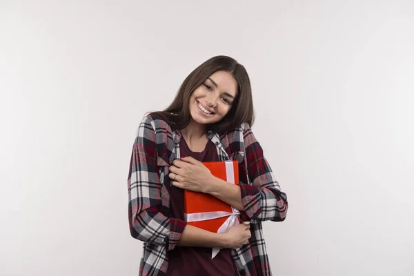 Attractive nice woman receiving the present — Stock Photo, Image