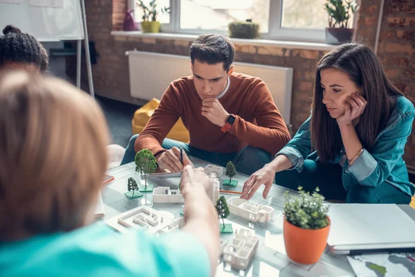 Students feeling involved in projecting smart residential area — Stock Photo, Image