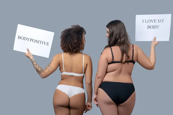 Pantiesdown