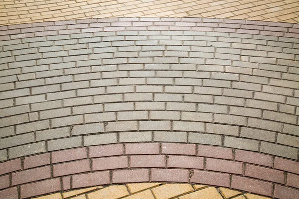 Blick Auf Den Mit Rechteckigen Pflastersteinen Gepflasterten Bürgersteig Einem Halbkreis — Stockfoto