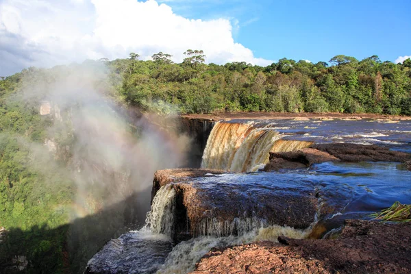 Vista Bela Cachoeira Poderosa Kaieteur Dia Ensolarado Claro Contra Fundo — Fotografia de Stock