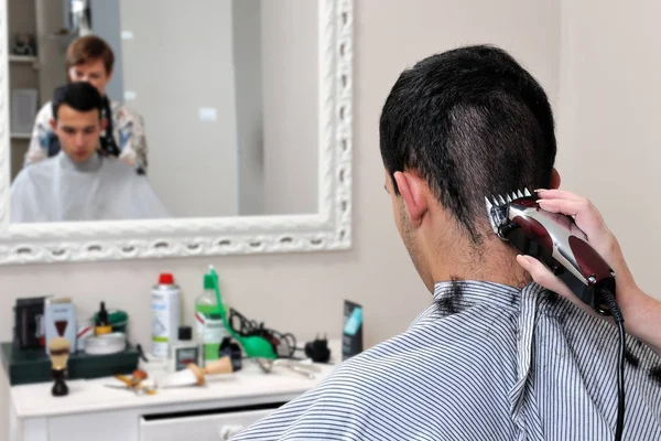 Hair cut at the barber — Stock Photo, Image