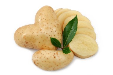 Kalp şeklinde patates ve dilimleri