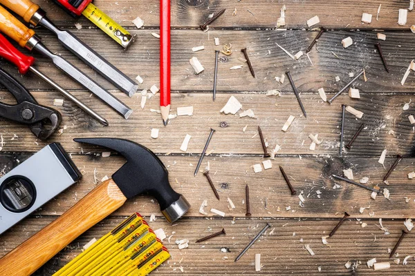 Herramientas de trabajo de Carpenter. Carpintería . —  Fotos de Stock