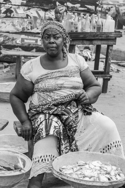Afrikanerin in ghana — Stockfoto