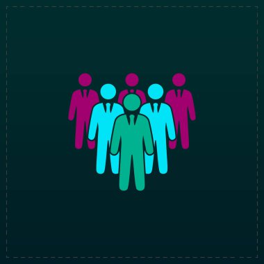 Kurumsal kalabalığın önünde lider ayakta