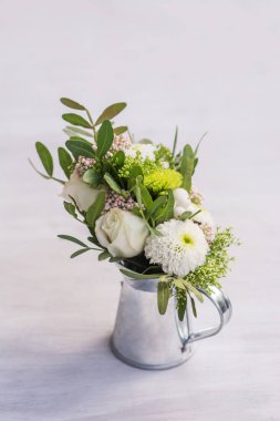 küçük buket çiçek