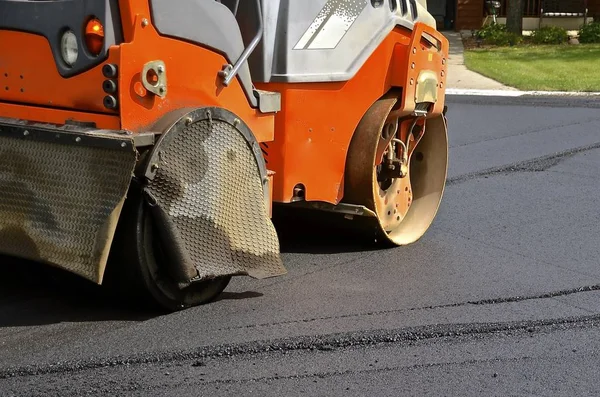 Ambalaj asfalt yeni yüzeyi