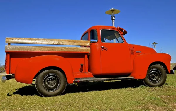 Eski Chevy pickipof geç 40's — Stok fotoğraf