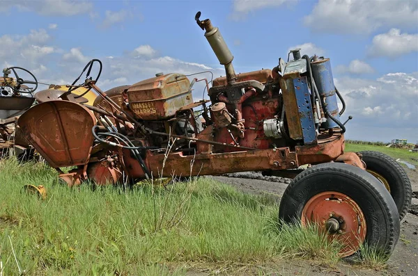 Viejo tractor Massey Harris — Foto de Stock