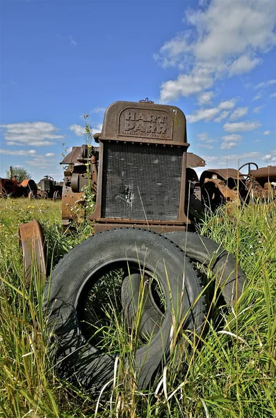 Трактор Old Hart Parr — стоковое фото