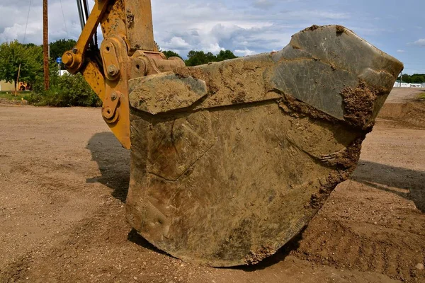 Balde de uma máquina de escavação — Fotografia de Stock