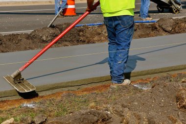 Islak Beton düzeltmek için kullanılan bir boğa float 