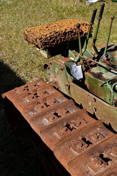 Pozůstatky Starého Buldozeru Jsou Stavu Rezavosti Rozpadu — Stock fotografie