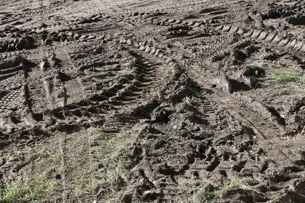 Les Traces Pneus Tracteurs Sont Laissées Imprimées Dans Boue — Photo