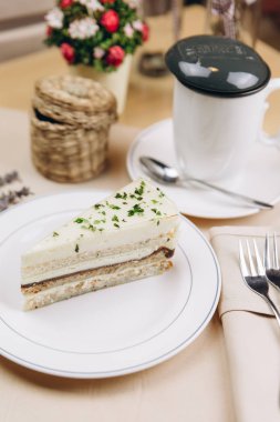 çikolatalı sufle sünger kek