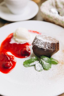 dondurma ile çikolata maffin