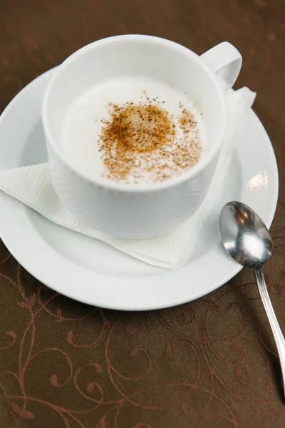 Кофе с капучино и синамоном — стоковое фото