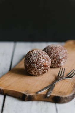 Çikolata ve Hindistan cevizi kek