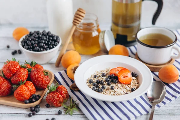 Yulaf ile sağlıklı kahvaltı