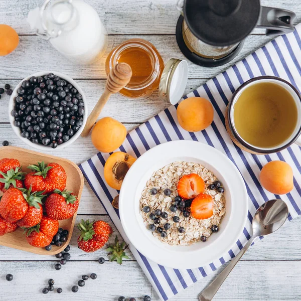 Yulaf ile sağlıklı kahvaltı