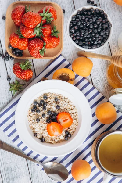 Yulaf ile sağlıklı kahvaltı