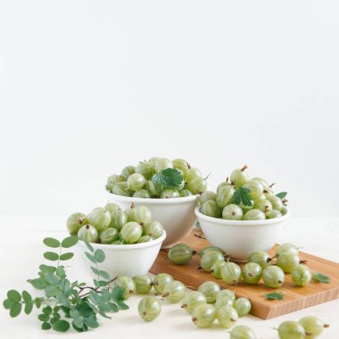 Beyaz kase taze lezzetli bektaşi