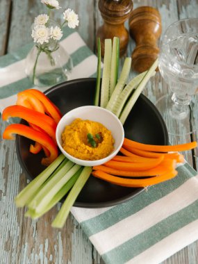 Çeşitli sebze tabağı