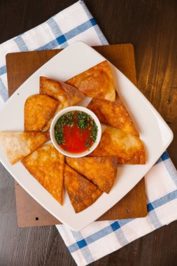 Kızarmış etli börek 