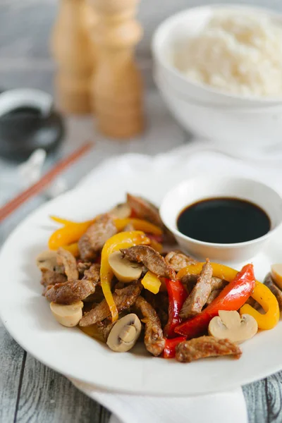 Fried pork with mushrooms — Stock Photo, Image