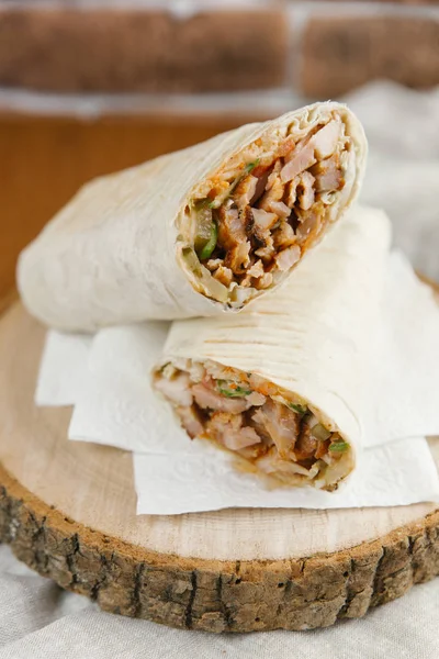 Fried roll in pita — Stock Photo, Image