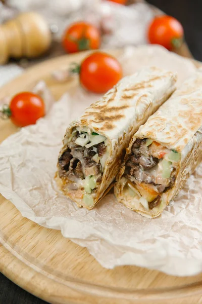 Freshmade roll with fried meat — Stock Photo, Image