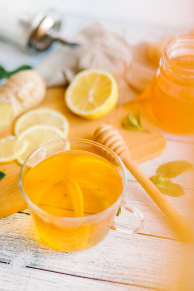 имбирный чай с лимоном и медом