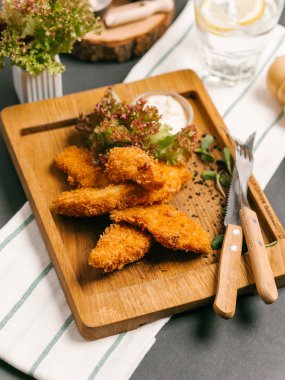 kızarmış tavuk eti