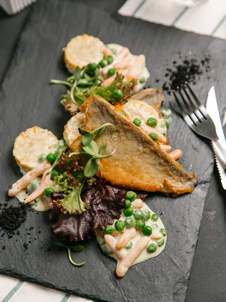 Kavrulmuş balık biftek 