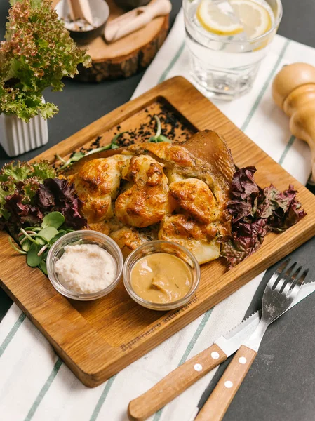 kızarmış tavuk eti