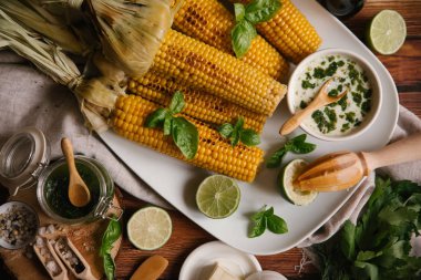 Pişmiş haşlanmış mısır