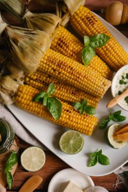 Pişmiş haşlanmış mısır