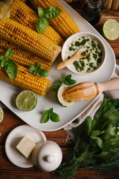 Pişmiş haşlanmış mısır