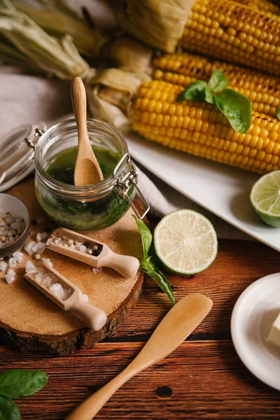 Pişmiş haşlanmış mısır